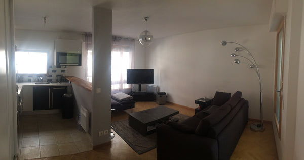 Deux pièces 43m2 + parking sous terrain, neuf, calme et lumineux situé à 30m du  Paris, France Beau 2 pièces 43 m2 Canal St Martin Entire rental unit vacation rental 6826403