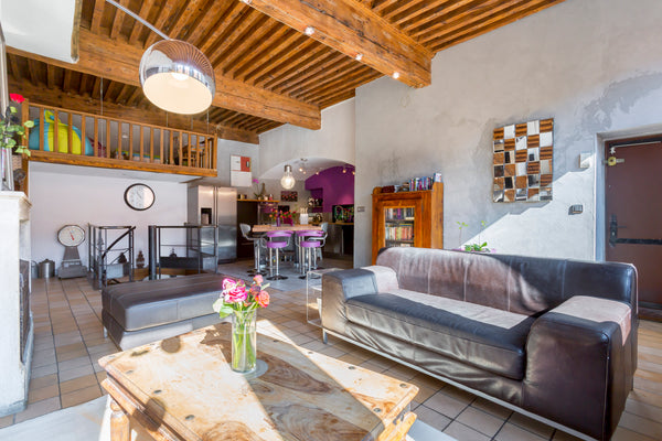 Nous proposons notre appartement en duplex de 140 m2, dans un immeuble du XVII,  Lyon, France Duplex, 140m2 à 2 pas du centre-ville Entire rental unit vacation rental 6095444