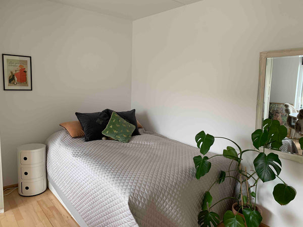 Small apartment in a very quiet but yet super central area of Copenhagen. The ap  Cute and cozy apartment in Copenhagen Entire rental unit vacation rental 564479919207674662