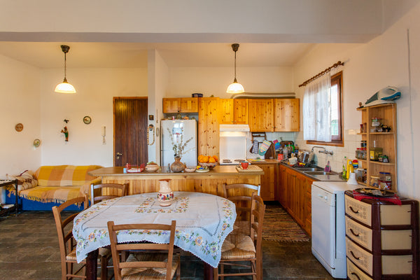 Apartment 115 m2, 3 bedrooms, 1 double, 4 single, veranda, balcony, in a traditi Pireas, Greece LESKA APARTMENT IN ARGYROUPOLI Entire rental unit vacation rental 6221256