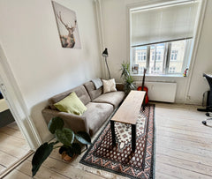 Besøg denne hyggelige lejlighed på Østerbro med en skøn solrig altan. <br />Lejl  Hyggelig Lejlighed med Solrig Altan Entire rental unit vacation rental 596350479170420483