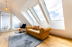 Step into the comfort of this stylish, sun-soaked rooftop apartment, with outsta Vienna, Austria Luxury & Comfort at a Central Location | ♛King Bed Entire rental unit vacation rental 44297944