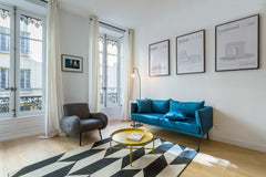 Furnished and decorated by the architect Lyon AN ARCHITECT, this luxury apartmen Lyon, France Hallmark - location t2 - lyon 2 Entire rental unit vacation rental 21274952