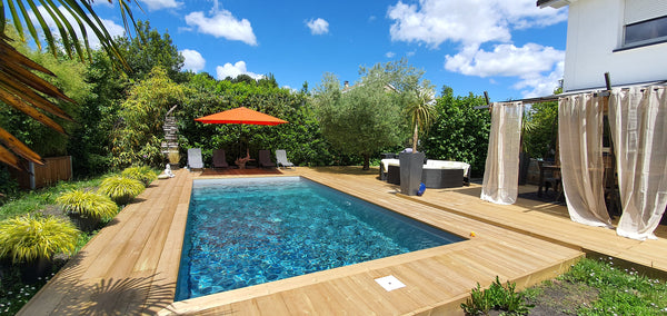 Charmante maison de 130 m2 équipée avec jardin, barbecue, terrasse et piscine ch  Charmante maison, piscine et clim proche Bordeaux Entire home vacation rental 42175777