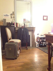 Most of the furnitures and paitings come from my family. <br />You'll find photo Paris, France Belle chambre proche Montparnasse Private room in rental unit vacation rental 10228613