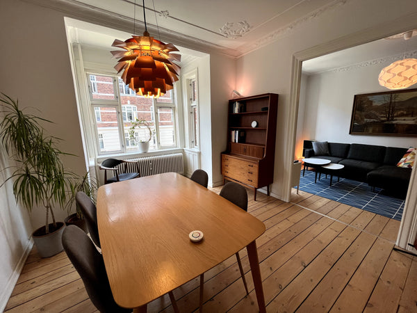 Very bright, spacious apartment with living room, dining room, bedroom, kitchen  Copenhagen, Denmark Bright and cosy Vesterbro apartment Entire condo vacation rental 3202845
