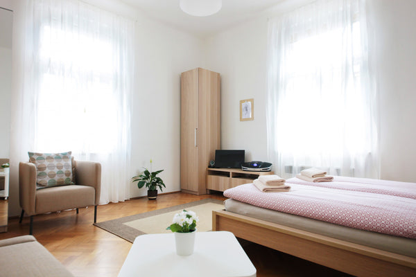 Very nice 1-bedroom apartment in the Angel City Aparthotel.<br />Comfortable fla Prague, Czechia Angel City Aparthotel - Apartment n.8 Room in serviced apartment vacation rental 38258835