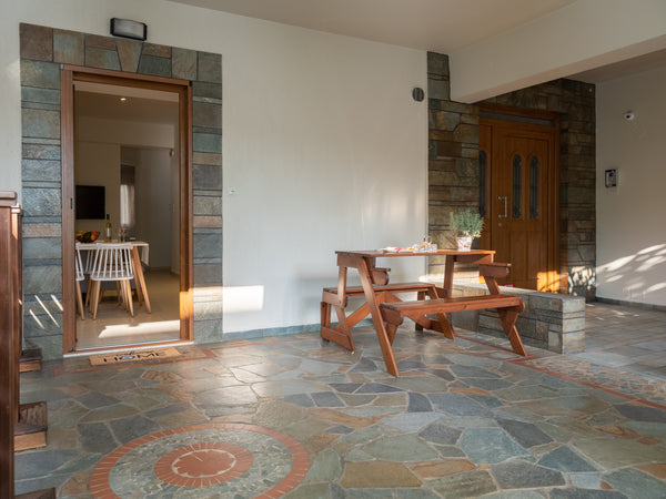 Lithos Coastal Apartment is a modern and luxury apartment with all the amenities Heraklion, Greece “Lithos” Coastal Apartment Entire condo vacation rental 589203106688461536