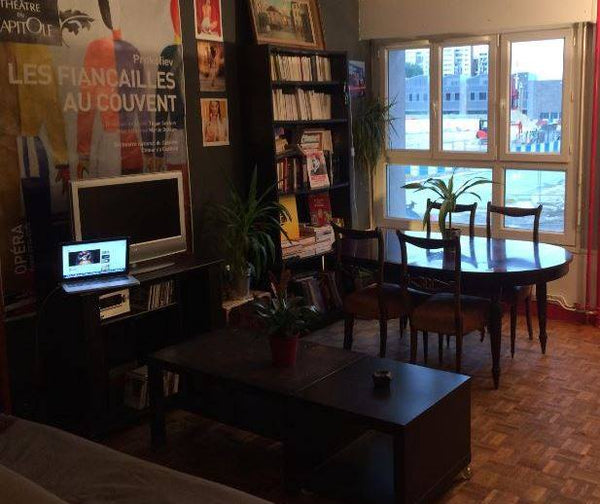 The appartment is located in front of the line 12 in Porte de La Chapelle. <br / Ondes, France LOOKING FOR TWO AFFORDABLE ROOMS IN PARIS ? Shared room in rental unit vacation rental 20128734