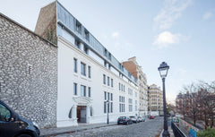 Come and stay in our modern and fully-equipped studio apartment in Paris, in a q Paris, France Studio 20m2 dans résidence avec services hôteliers Entire serviced apartment vacation rental 28958007