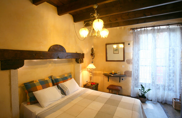 Margot's House - a haven of Cretan luxury<br /><br />We have recently completed  Kriti, Greece Margot ,old town Chania,old habour Entire home vacation rental 420919