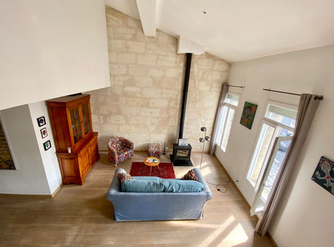 Appartement, à 100 mètres du tram, rejoignez le cœur de Bordeaux en 10 minutes s Bordeaux, France Superbe appartement bordelais, proche tram Entire rental unit vacation rental 654355915711278887