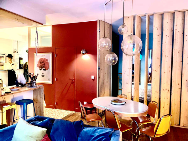 Ce logement parfaitement situé offre un accès facile à tous les sites et commodi Lyon, France Lyon centre proche perrache et quai du Rhône Entire rental unit vacation rental 53620979