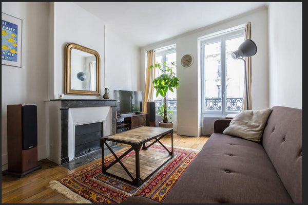 This is where I live, so you will have everything you need for a nice stay in Pa Paris, France Probably best flat in the heart of Paris! Entire rental unit vacation rental 29749157