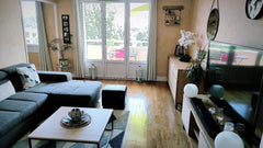 Appartement de 70m2, au 5eme étage (avec ascenseur) d'une résidence sécurisée si Lyon, France Appartement chaleureux et lumineux Lyon 5 Private room in rental unit vacation rental 37572932