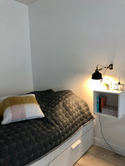 Lille og enormt hyggelig lejlighed i Brønshøj. Her finder du en stor stue med st Copenhagen, Denmark Hyggelig lejlighed tæt på offentlig transport Entire condo vacation rental 671011293084034506