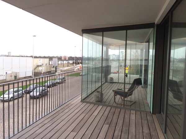 A new apartment at the river with huge terrace! Very nice luxury apartment in th Antwerp, Belgium Great terrace at the river, new apt. top location Entire rental unit vacation rental 18010399