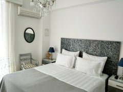 Pleasant studio between two central Metro stations at a great point to take in t GR Kalimarmaro studio in the heart of Athens. Entire condo vacation rental 51569526