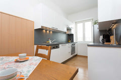 Walking distance to City Center! Unlimited WIFI for free!<br /><br /><b>The spac Vienna, Austria City Center Apartment - Free Wifi unlimited Entire condo vacation rental 153988