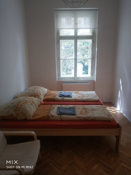 Byt se nachází v krásné části Prahy - Královské Vinohrady. Místo nenavštěvuje to Prague, Czechia Apartment in the street Americka - Prague 2 Private room in rental unit vacation rental 642092096409277738