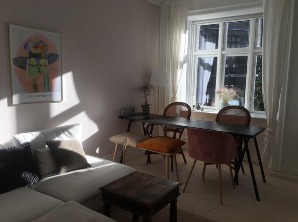 Light and cozy apartment in Nørrebro, just 3 km from Copenhagen Central Station, Copenhagen, Denmark Bright and cozy apartment in Nørrebro, Copenhagen Entire rental unit vacation rental 33758238