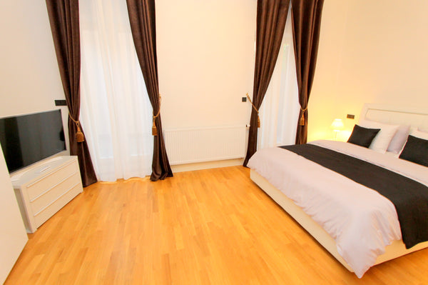 Luxury apartments Krocínova se nachází v novorenesačním nárožním domě na Starém  Prague, Czechia Luxury apartments Krocínova - apartment 4 Entire rental unit vacation rental 24354167