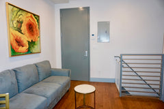 Feel comfortable in this cozy 2br apartment in Central Brooklyn. Located near th New York, NY Rental unit in Brooklyn · 2 bedrooms · 2 beds · 1 bath Entire rental unit vacation rental 915403454678480871