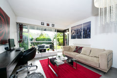 Bel appartement de 85 m². Une chambre parentale avec lit en 160 et une chambre e Talence, France Bordeaux, jardin, piscine, tennis ! Entire rental unit vacation rental 557526