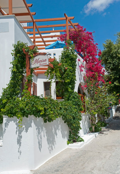 If you desire to live unforgettable holidays in Paros, we are in your entire dis Paros, Greece Holidays in family Marisa's rooms  (Paros island) Room in hotel vacation rental 6216321