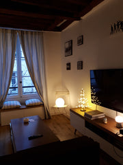 Situé dans un quartier très animé au cœur de Paris, propre, calme et très bien d Paris, France Charmant 2 pièces - quartier Marais, République Entire rental unit vacation rental 20827482