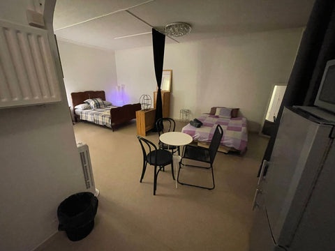 Apartamento muy bien ubicado a 1 minuto del transporte público que te lleva a tr Espanya la Vella, Spain Appart4you Antwerpen Entire condo vacation rental 716240958998812222