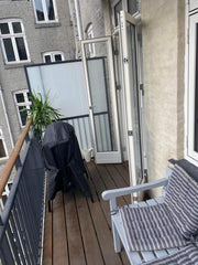 2 værelses lejlighed med seperat køkken på tredje sal i hjertet af København med Rødekro, Denmark Skøn lejlighed med altan midt i indre by Entire condo vacation rental 645347820297630890