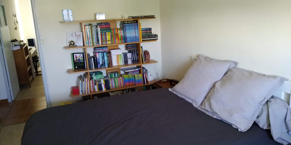 Accueil familiale, présence de chats, la vie dans ce logement est paisible et ce  Chambre près de Bordeaux, fac et axes routiers Private room in condo vacation rental 52669801