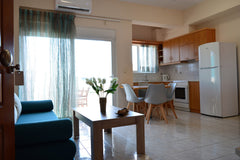 This cozy appartment is on the second floor. It has a private bedroom with a que Chania, Greece Roula's apartment #2 Entire rental unit vacation rental 19291282
