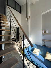 Passez un séjour en toute sérénité dans ce petit duplex rénové idéalement situé.  Duplex de charme 2 chambres Lyon 7 Entire condo vacation rental 22446451