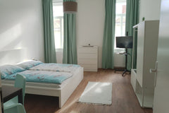 Genieße ein stilvolles Erlebnis in dieser zentral gelegenen Unterkunft.<br />Die Vienna, Austria Haus "Johnstrasse" - Wohnung 26b Entire rental unit vacation rental 559962492661669771