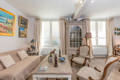 A newly refurbished stylish apartment fully equipped near the Eiffel Tower locat Paris, France Stylish, Refurbished,  Eiffel Tower Entire rental unit vacation rental 2417579