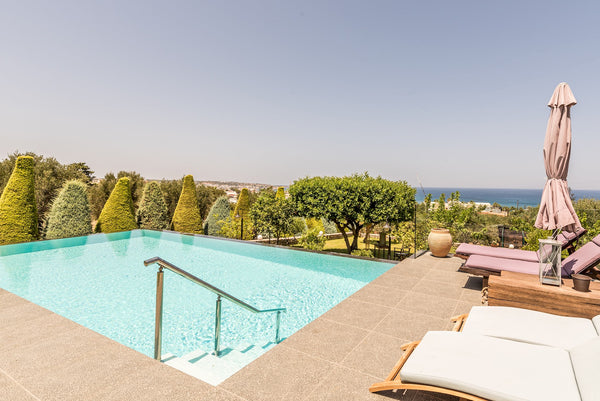 Villa Golden Crest is a spectacular holiday home with private pool and 3 bedroom Heraklion, Greece Luxury Villa Golden Crest with private swimming pool Entire villa vacation rental 52641264