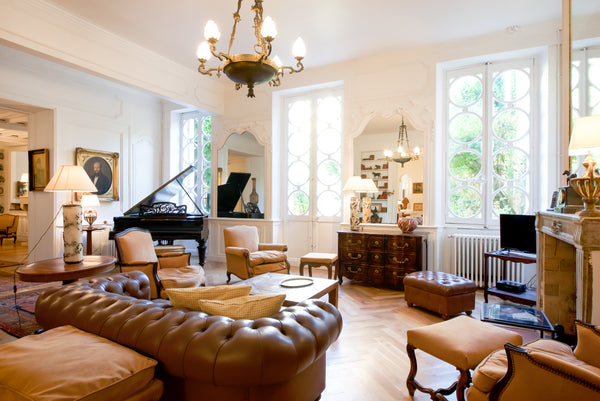 Bordeaux, ville internationale classée au patrimoine mondial de l'UNESCO, offre   HÔTEL PARTICULIER MARENGO BORDEAUX Entire home vacation rental 1939935