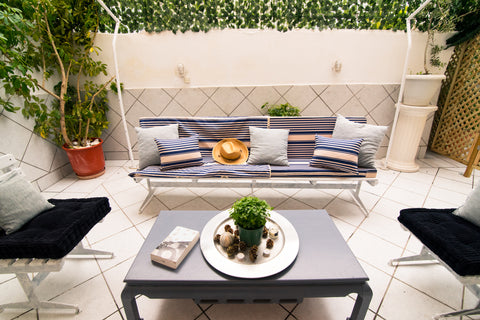 A Fully renovated apartment, 42 sqm, 2 stops with the Metro from Gazi, 3 stops f Barcelona, Catalonia, Spain Beautiful apartment 2 stops from historic Athens! Entire rental unit vacation rental 34835341