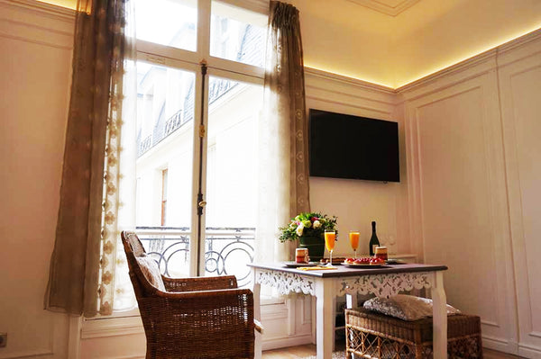 My place is on the Champs Elysees Paris. You’ll love my place because of the loc Paris, France NEW calm place in the heart of Champs-Elysées Entire rental unit vacation rental 15462775