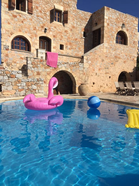 Komplette venezianische Villa mit 3 Appartements Westkreta, Kefalas<br /><br />< Berlin, Germany Venezianische Villa mit drei Wohnungen Entire villa vacation rental 31480004