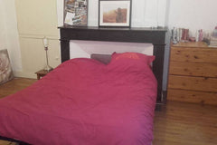 Grande chambre lumineuse dans un appart de 60m² situé en plein centre de Bordeau Bordeaux, France Grande chambre privée en hyper centre ! Private room in rental unit vacation rental 17186673