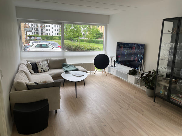 Dejlig lejlighed centralt beliggende på Islands Brygge i et roligt område. To so Copenhagen, Denmark Skøn lejlighed med central placering Entire condo vacation rental 613361807580714779