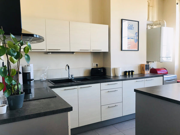 Pour votre séjour à Bordeaux, venez profiter de ce très bel appartement de style Bordeaux, France Sublime appartement  Fondaudège 120m2 Entire rental unit vacation rental 50060733