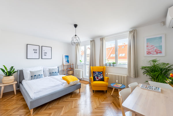 A stylish, bright and comfortable apartment with TERRACE, AIRCONDITIONING and ot Prague, Czechia BRIGHT CHARMING Apt with TERRACE, PARKING & AirCo. Entire rental unit vacation rental 43889935