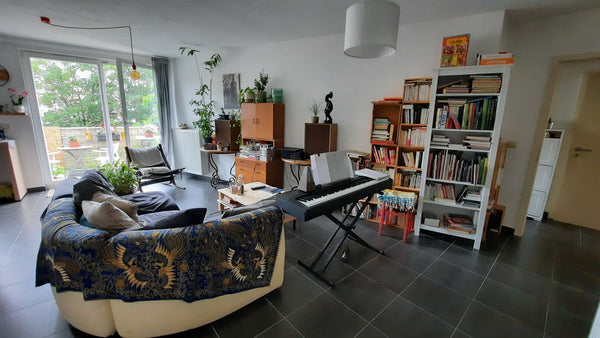 Chouette appartement lumineux avec chambre et balcon. Idéalement situé, vous ête  Brussels : flat closed to Forest National Entire rental unit vacation rental 643330555114013187