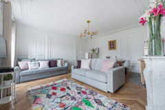 SOFA REMPLACE / REPLACED SOFA<br />Bel appartement dans un immeuble haussmannien Paris, France Bel haussmannien dans le Nord Marais pour 6! Entire rental unit vacation rental 23604317
