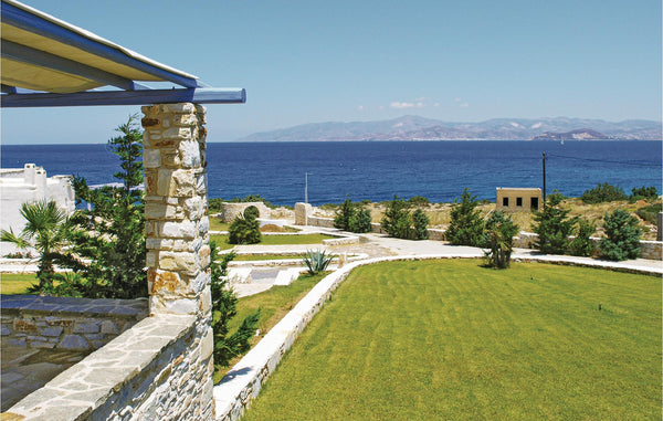 This beautiful new vacation home and comfort has two different rooms and is loca  Beautiful home in Ampela, Paros with 3 Bedrooms Entire home vacation rental 21340361