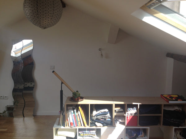 Apt sous les combles T4, lumineux et chaleureux, tout équipé et refait récemment Paris, France Appartement lumineux T4 Batignolles-Montmartre Entire rental unit vacation rental 19339786